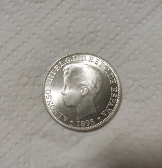 Lote de 2 monedas del periodo de la Peseta
