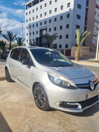 Renault Scenic 2013