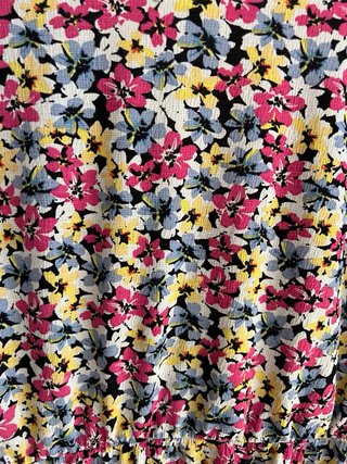 Vestido Lofties floral manga corta talla L