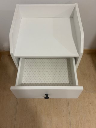 Mesita de noche Ikea Hauga cajón blanco