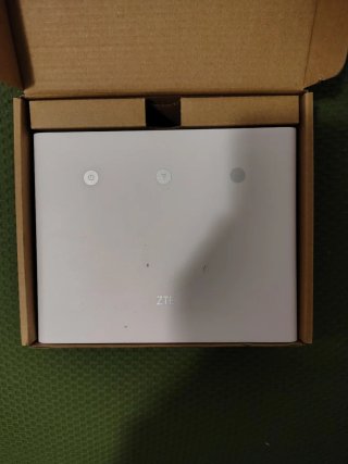 Router TIM Indoor 4G+ FWA ZTE