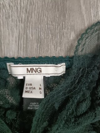 Top de encaje verde Mango