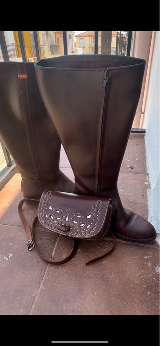 Botas camperas de cuero