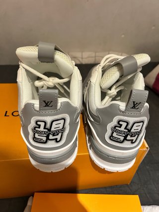 Louis Vuitton Skater Gris y Blancas Talla 45