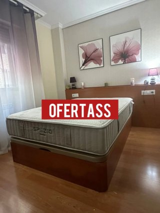 Canapé y colchón nuevos
