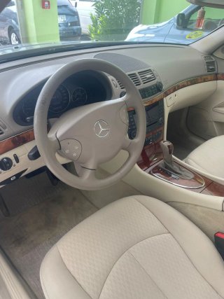 Mercedes-Benz Clase E 2006