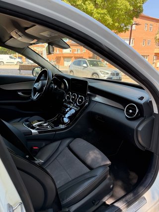 Mercedes-Benz C220d