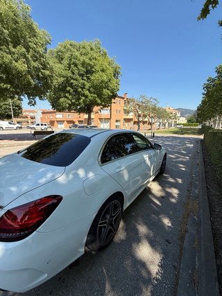 Mercedes-Benz C220d