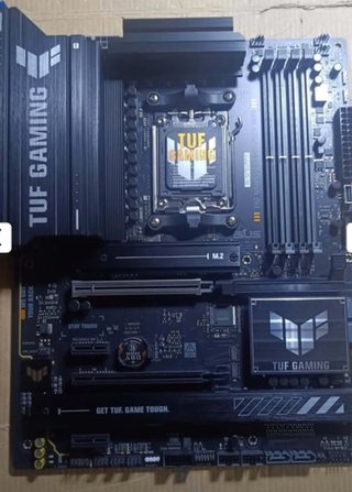 Placa Base ASUS TUF GAMING B650E-PLUS WIFI