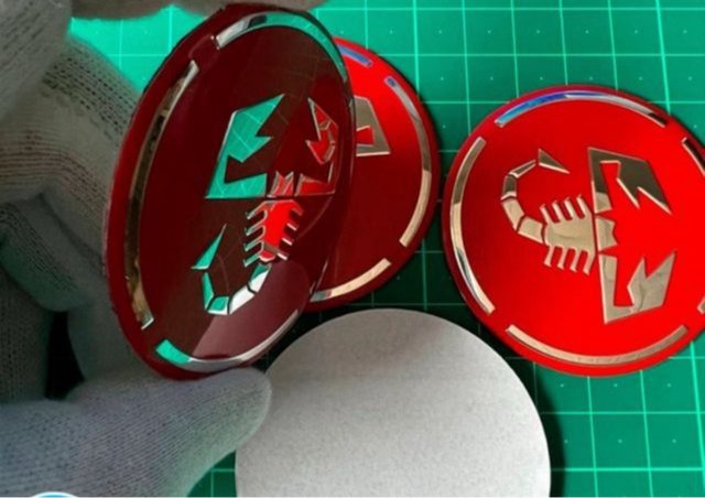 4x Emblema anagram Abarth 56mm Rojo