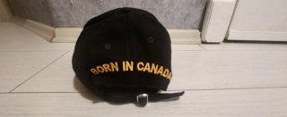 Gorra DSquared2 Negra con Bandera Canadá