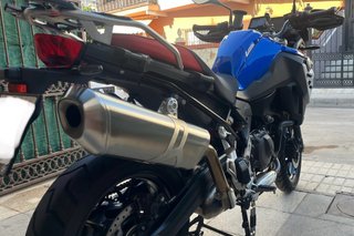 BMW F800GS Azul y Blanca