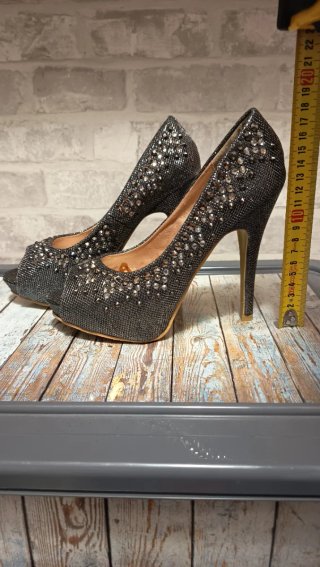 Zapatos de fiesta Cruz Pradera con pedrería