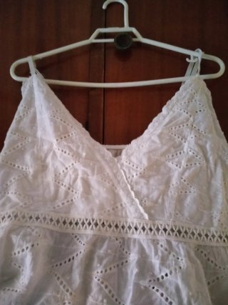 Conjunto Top Blanco y Shorts Vaqueros