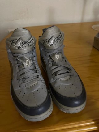 Zapatillas Jordan Talla 43 (9.5)