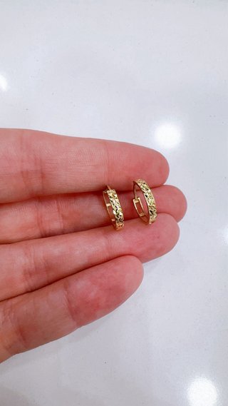 Orecchini cerchio diamantati in oro 18kt 750