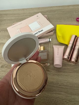 Rose nude perfume anastasia beverly hills miin