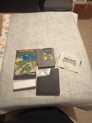 Turtles NES Nintendo Entertainment System