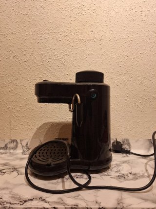 Cafetera Espresso Ufesa Negra
