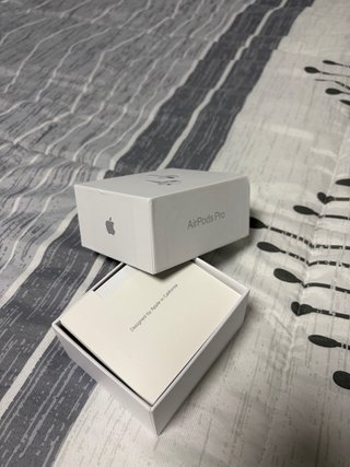 AirPods Pro 3 (2025)