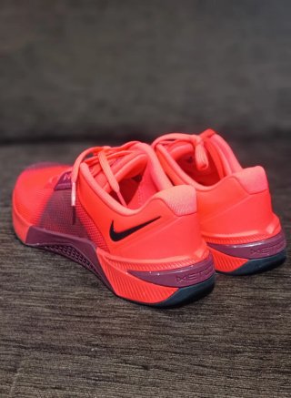 T40.5 envío incluido!! NIKE METCON 10