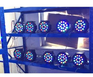 10 Projetores DMX 18 LEDs