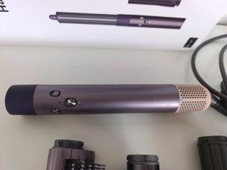 Secador de pelo con accesorios