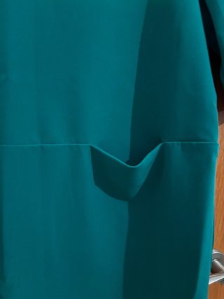 Vestido verde con bolsillos