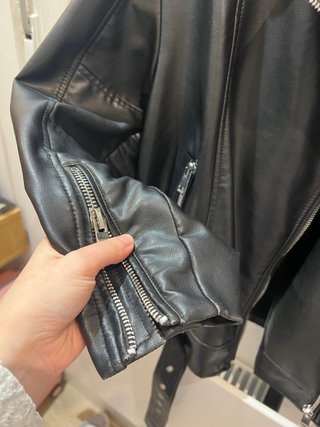 Oferta!Chaqueta efecto piel Zara Talla S Oversize