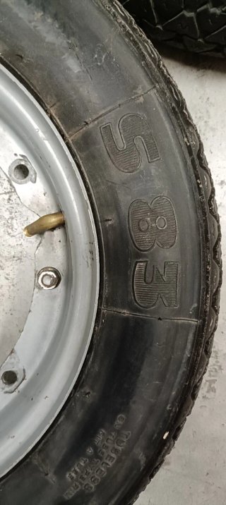 Kit Llantas Vespa 200