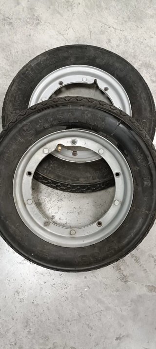 Kit Llantas Vespa 200