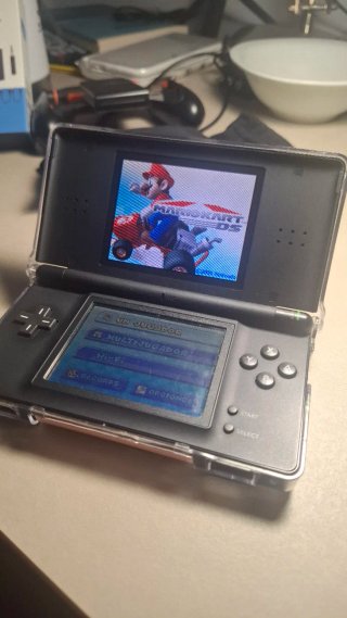 Nintendo DS Lite Nera Ricondizionata + Custodia e Stylus