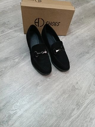 Zapatos negros de tacón