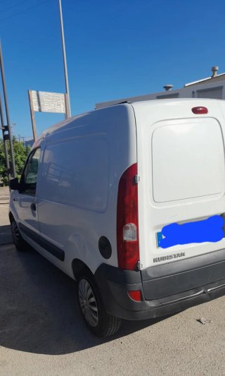 Nissan Kubistar 2004