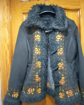 Abrigo beige y chaquetón ante vendo juntos