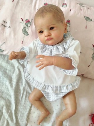Muñeca Reborn realista