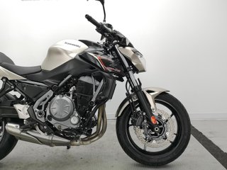 KAWASAKI Z 650 2017 27217 kms.