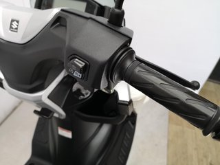 SUZUKI BURGMAN 125 2023 7479 kms.