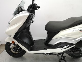 SUZUKI BURGMAN 125 2023 7479 kms.