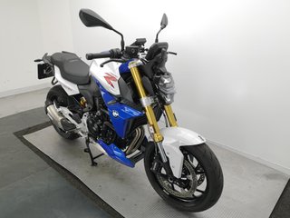 BMW F 900 R 2023 2692 kms.