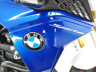 BMW F 900 R 2023 2692 kms.