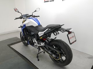 BMW F 900 R 2023 2692 kms.