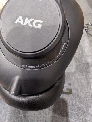 Auriculares AKG K361 Profesionales