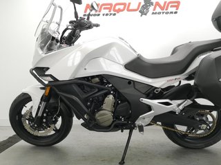 CFMOTO 650 MT 2020 22233 kms.