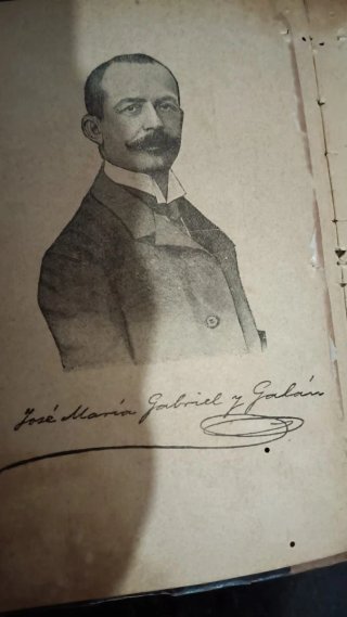Libro antiguo José María Gabriel y Galán 1912