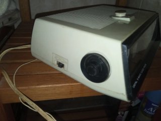 Radio despertador Sanyo AM/FM flip RM 5010
