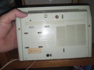 Radio despertador Sanyo AM/FM flip RM 5010