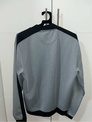 Chaqueta SikSilk gris y negra