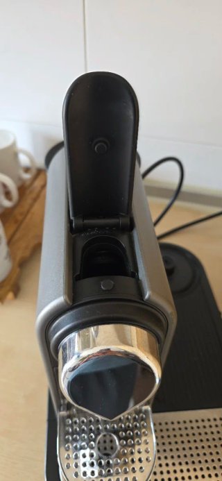 Cafetera Nespresso Krups Citiz Plata