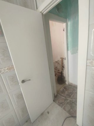 Puertas blanca interior.
